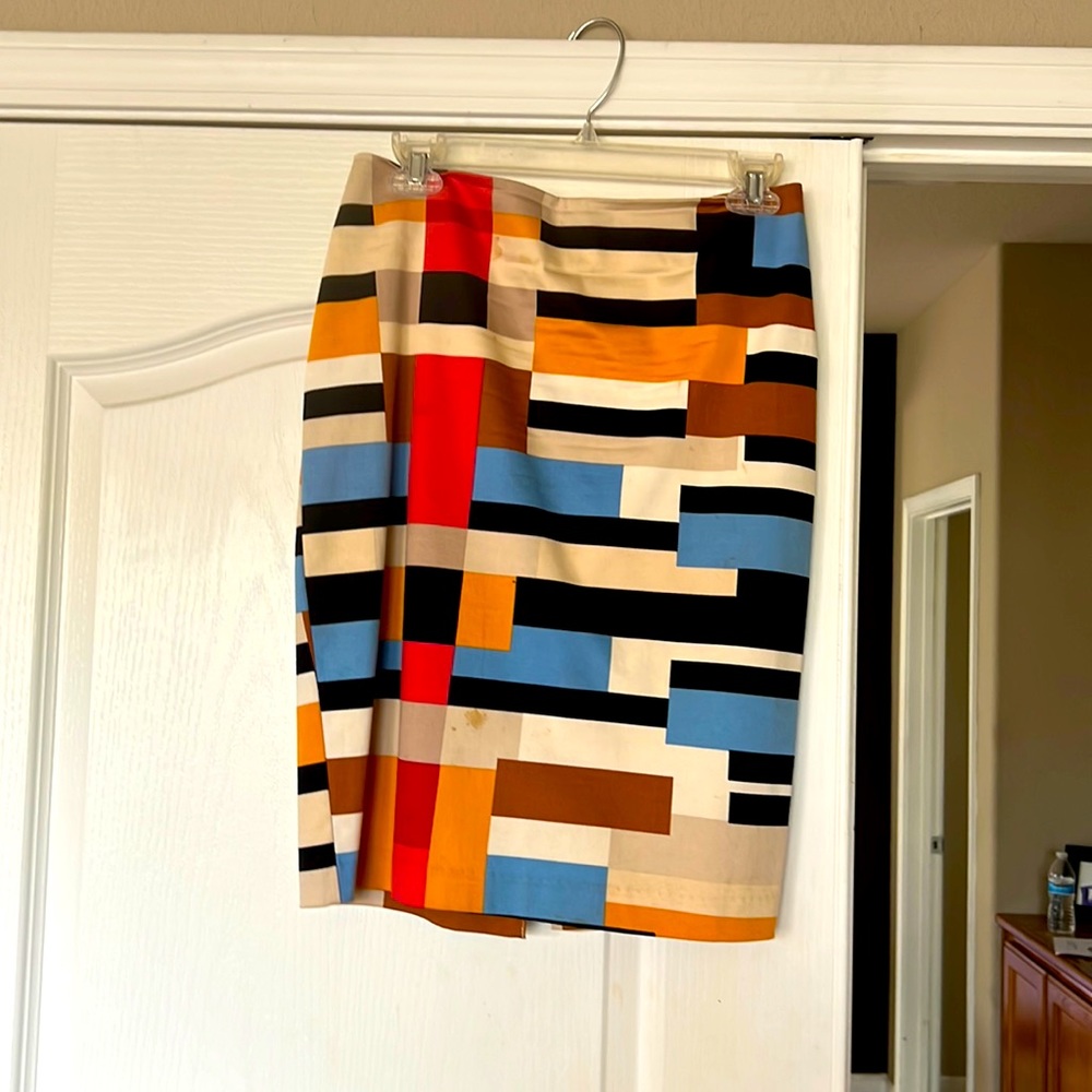 Multicolored New York and company skirt